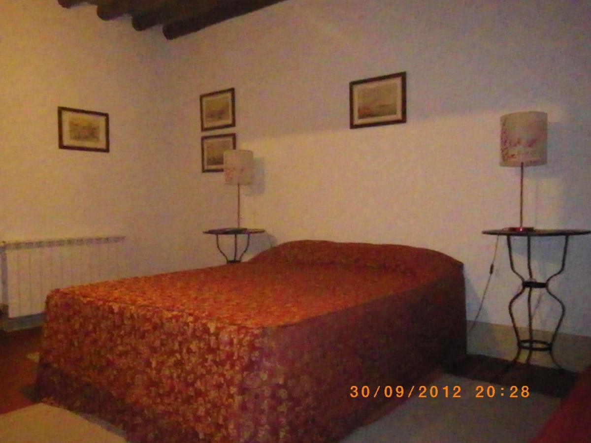לינה וארוחת בוקר Casa D'Alegrete חדר תמונה